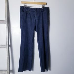 NEW YORK & COMPANY STRETCH DRESSY JEANS SIZE 6 (APPROX 32 INCH WAIST)